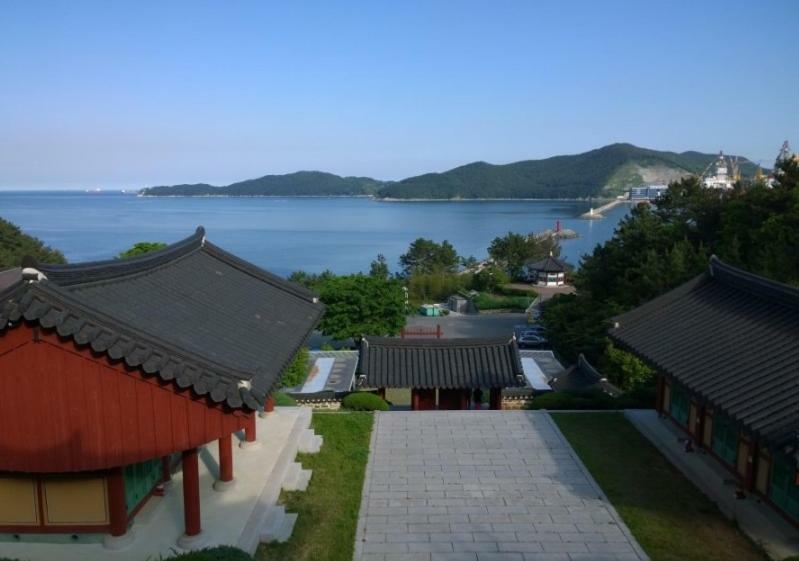 Gonggan Residence Hotel Geoje Exterior photo